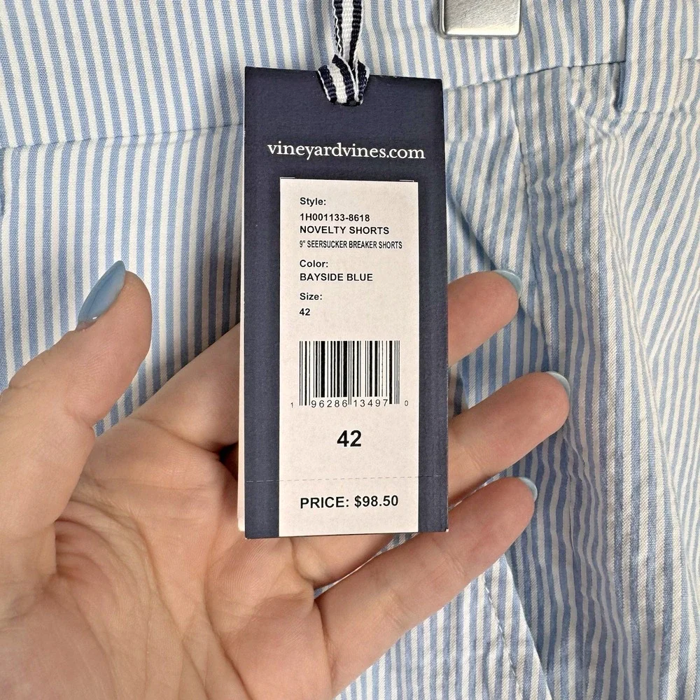 Vineyard Vines Men's 42‎ 9